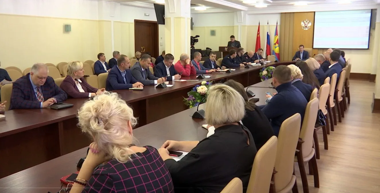 Владимир Волков провел оперативное совещание в Люберцах