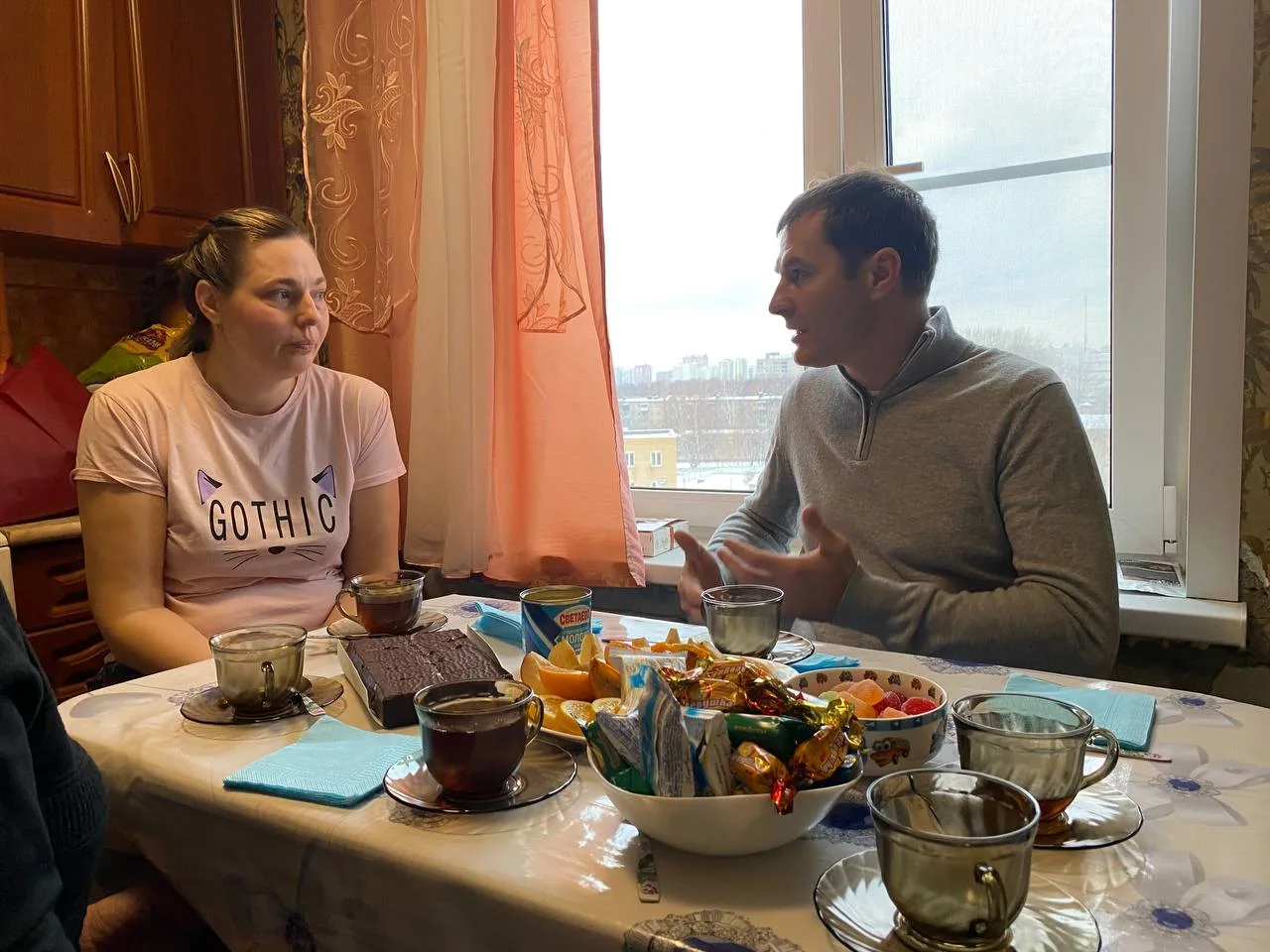 Владимир Волков встретился с семей военнослужащего, мобилизованного из Люберец