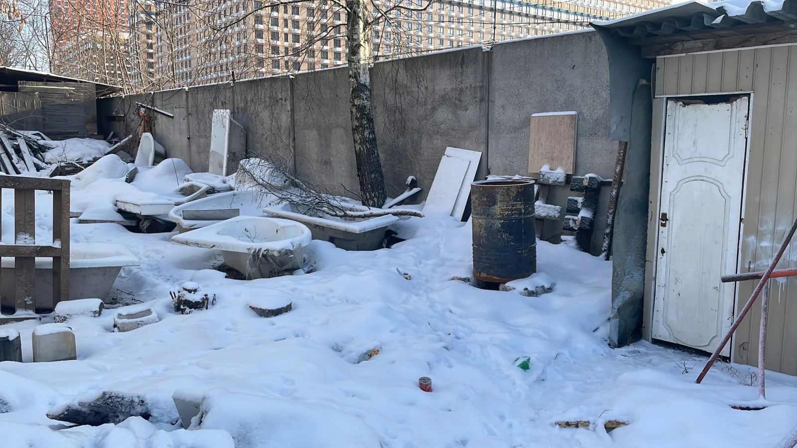 В Люберцах предотвратили сжигание отходов на территории промзоны