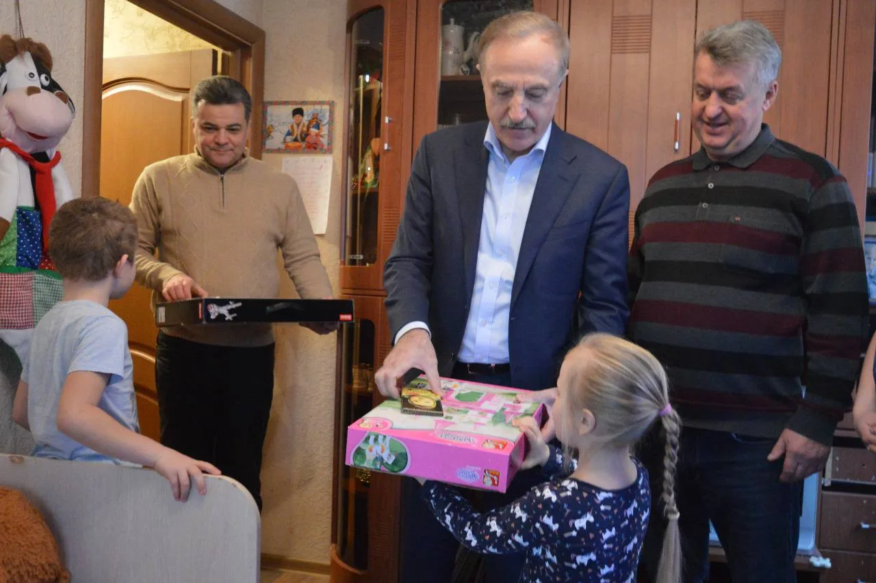 Владимир Ружицкий посетил семью мобилизованного жителя Люберец