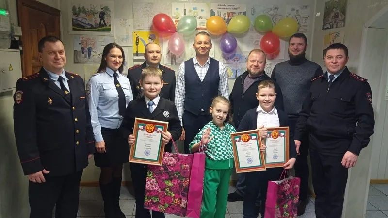 В МУ МВД России «Люберецкое» подвели итоги конкурса «Участковый глазами детей»