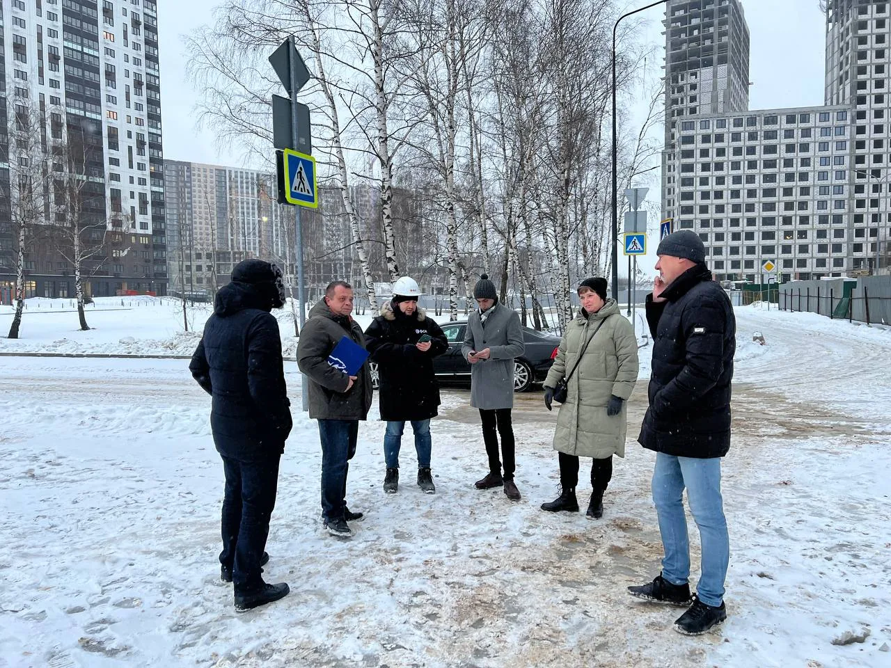 В Люберцах проверили доступность городской среды нового ЖК для маломобильных граждан