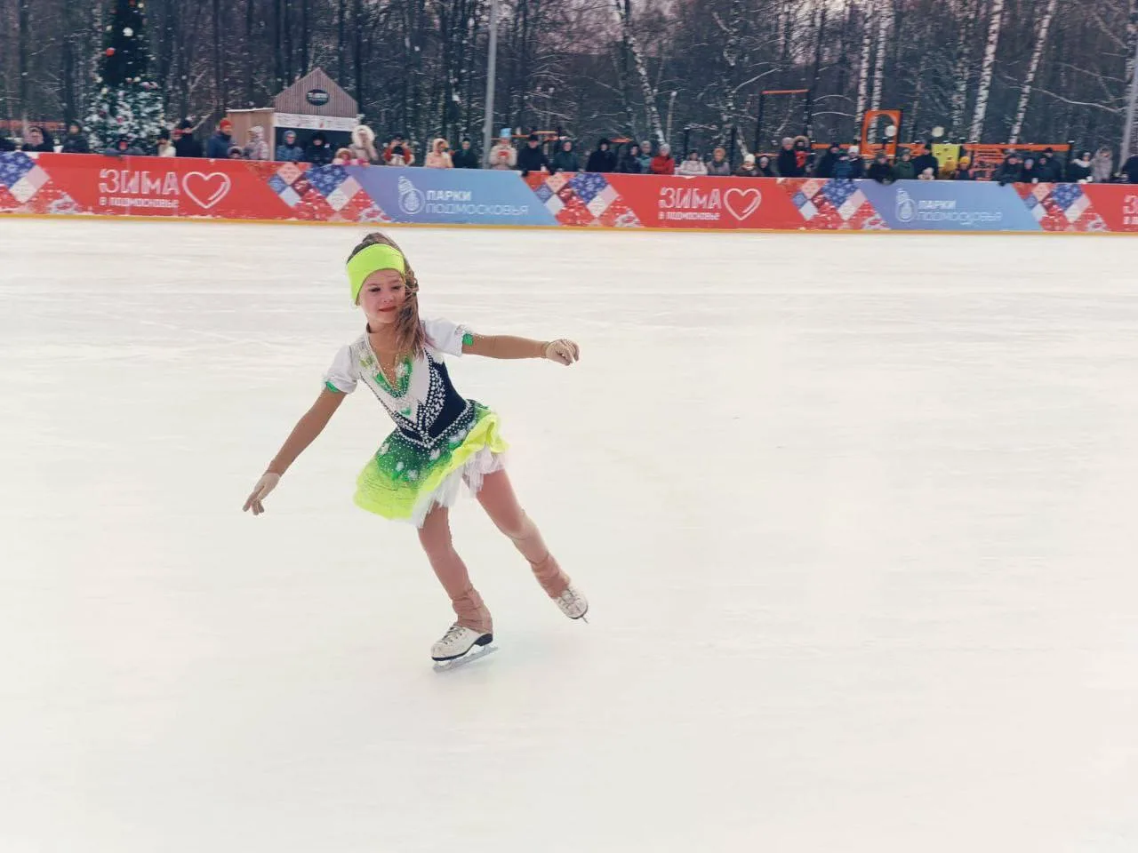 Более 80 юных спортсменов поучаствовали в фестивале балета на льду в Люберцах