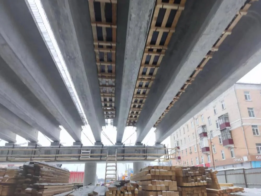 На 40% выполнили устройство балок путепровода на Октябрьском проспекте в Люберцах