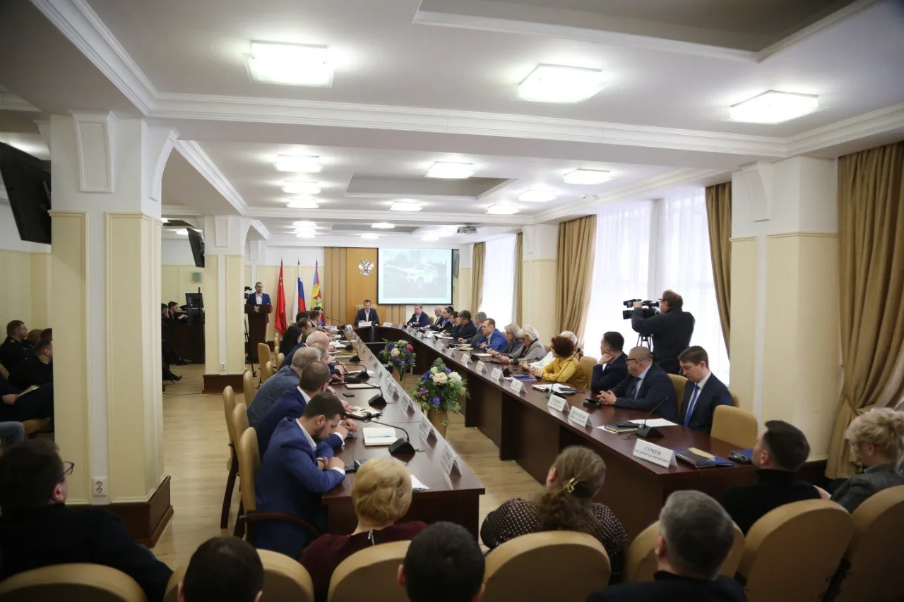 Владимир Волков провел оперативное совещание в Люберцах