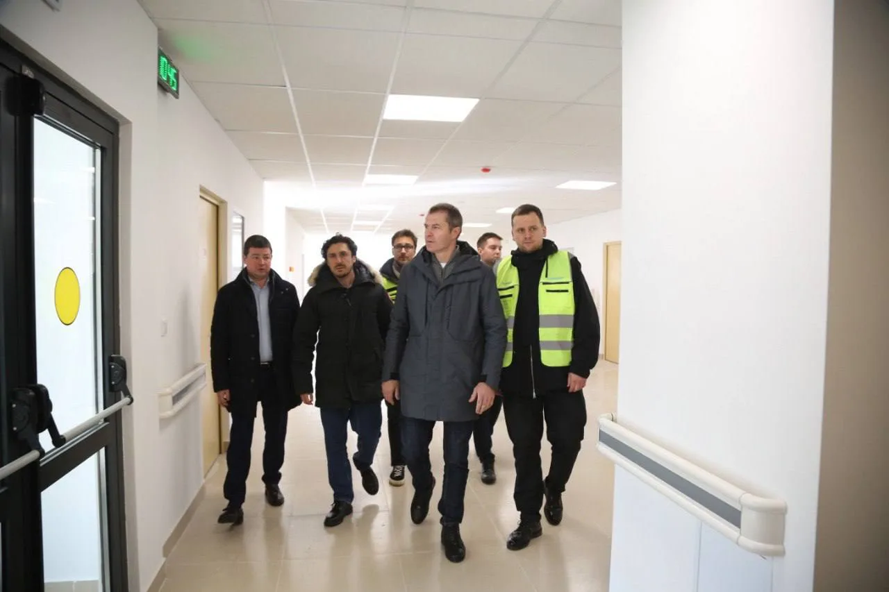 Владимир Волков проверил готовность новой поликлиники в микрорайоне Люберец