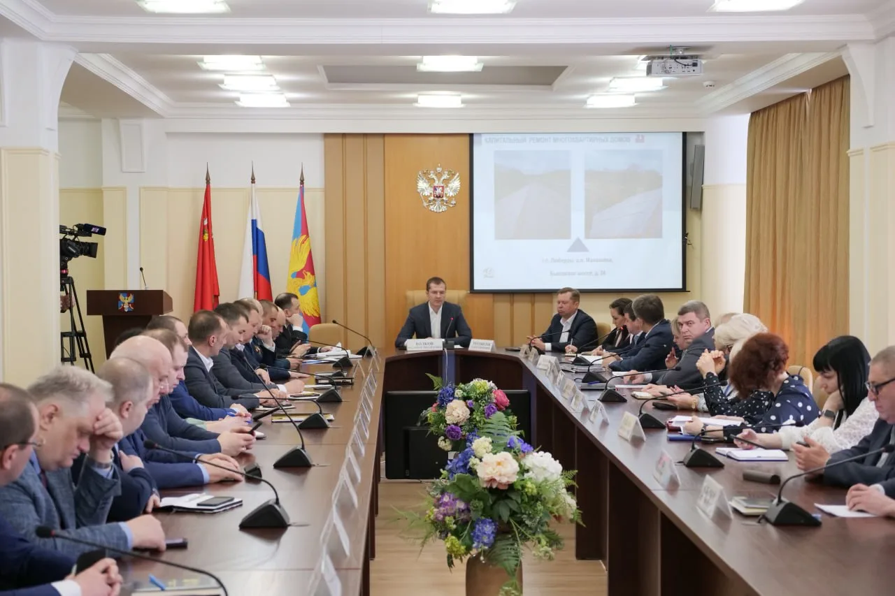 Владимир Волков провел оперативное совещание в Люберцах