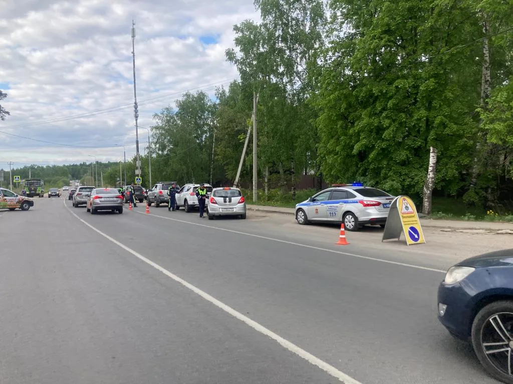 Инспекторы проверили более ста водителей Люберец на соблюдение правил перевозки детей