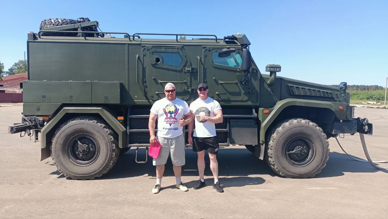 Силач Люберец проведет патриотическую серию уникальных силовых достижений