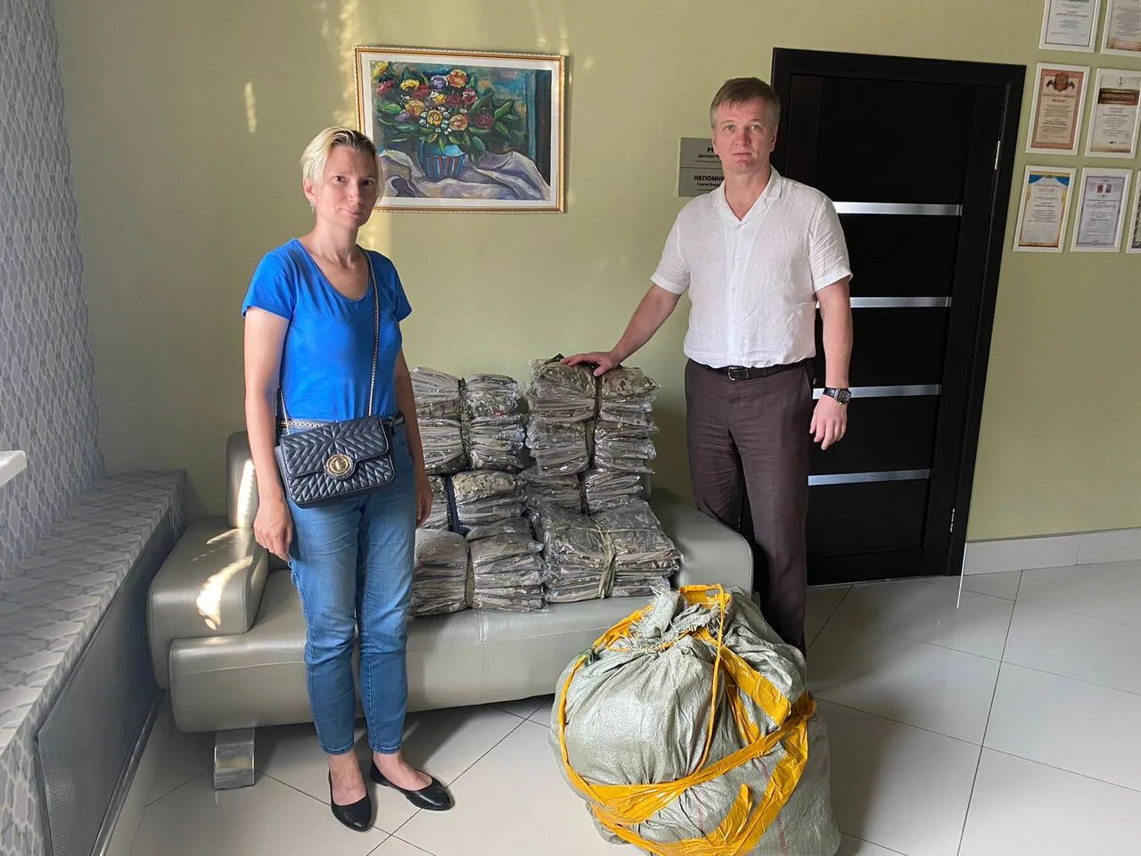 Дмитрий Дениско передал в зону СВО летнюю военную форму мобилизованным из Люберец