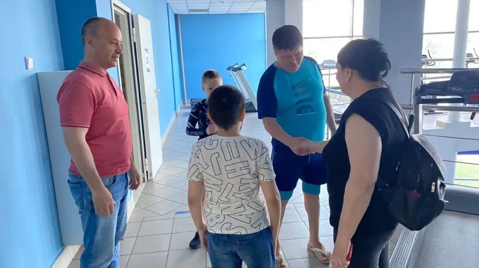 Депутат Люберец помог оформить сына мобилизованного в секцию по боксу