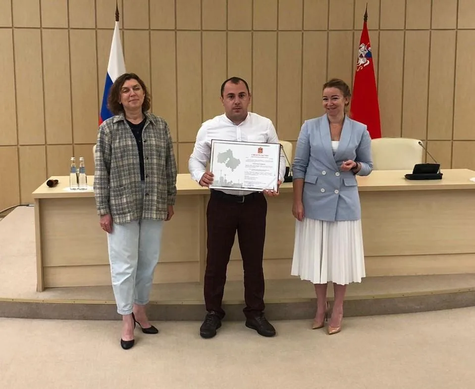 Врач-хирург Люберец получил жилищный сертификат программы «Социальная ипотека»