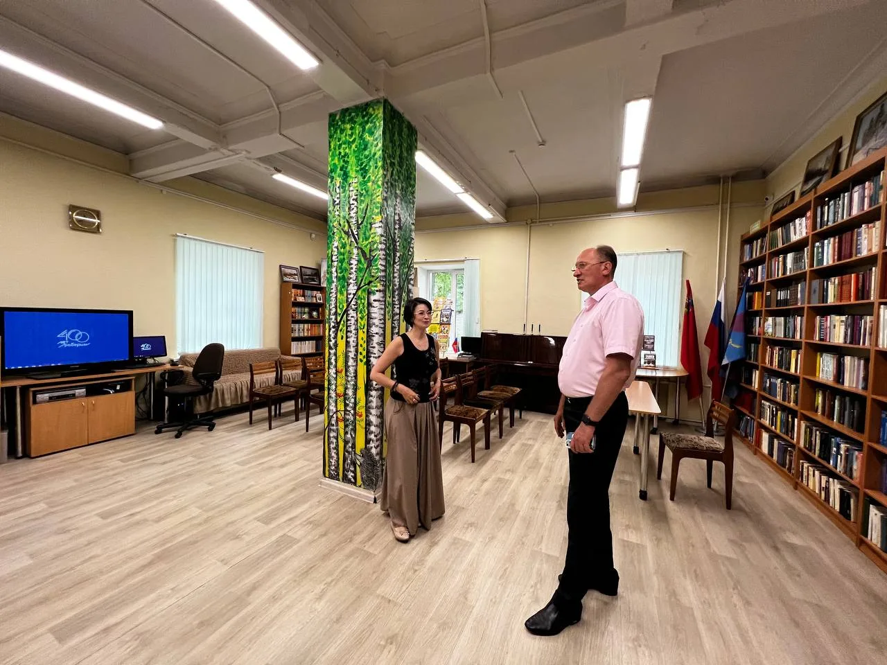 Игорь Коханый встретился с работниками библиотеки в Люберцах