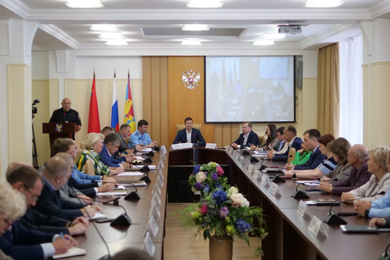 Владимир Волков провел оперативное совещание в Люберцах