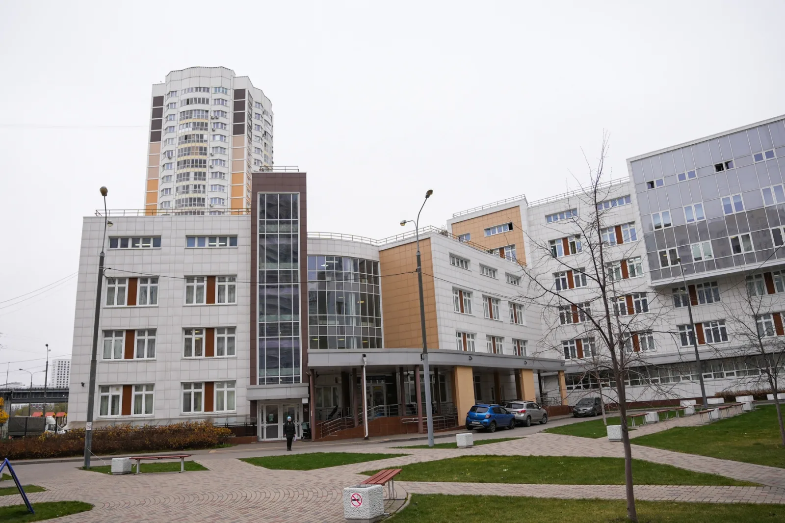 В праздничный день в поликлиниках Люберец будет оказываться только неотложная помощь