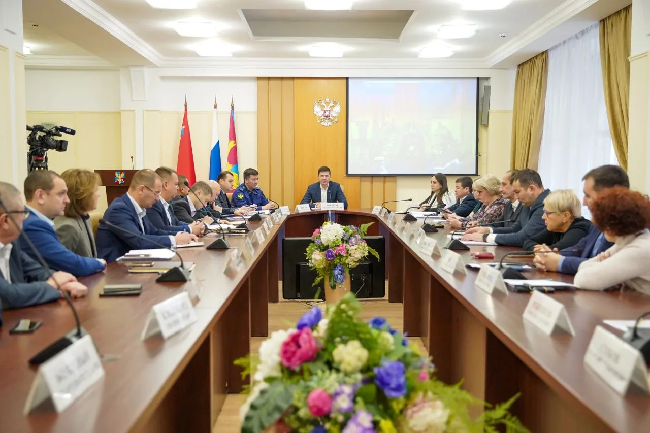 Владимир Волков провел оперативное совещание в Люберцах