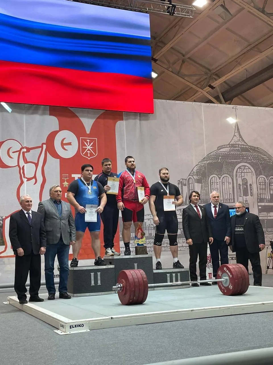 Спортсмен Люберец стал абсолютным победителем на Кубке России по тяжелой атлетике