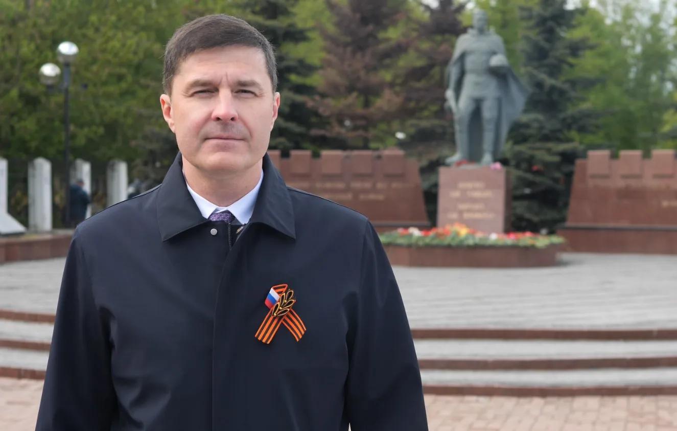 Владимир Волков поздравил жителей Люберец с Днем Победы