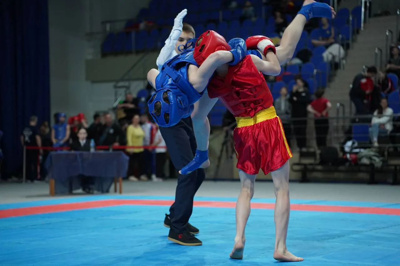 Жителей Люберец приглашают на бесплатные летние тренировки по кикбоксингу и ушу-саньда