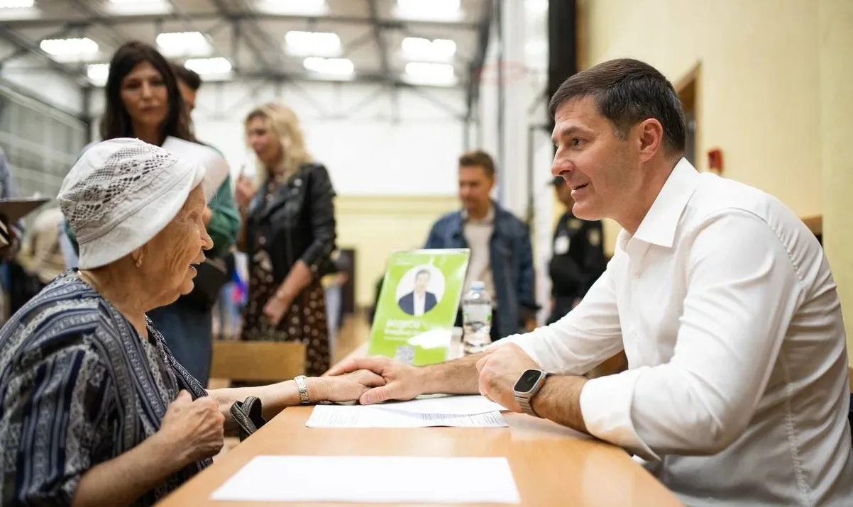 Владимир Волков ответил на вопросы жителей Люберец во время встречи в формате выездной администрации