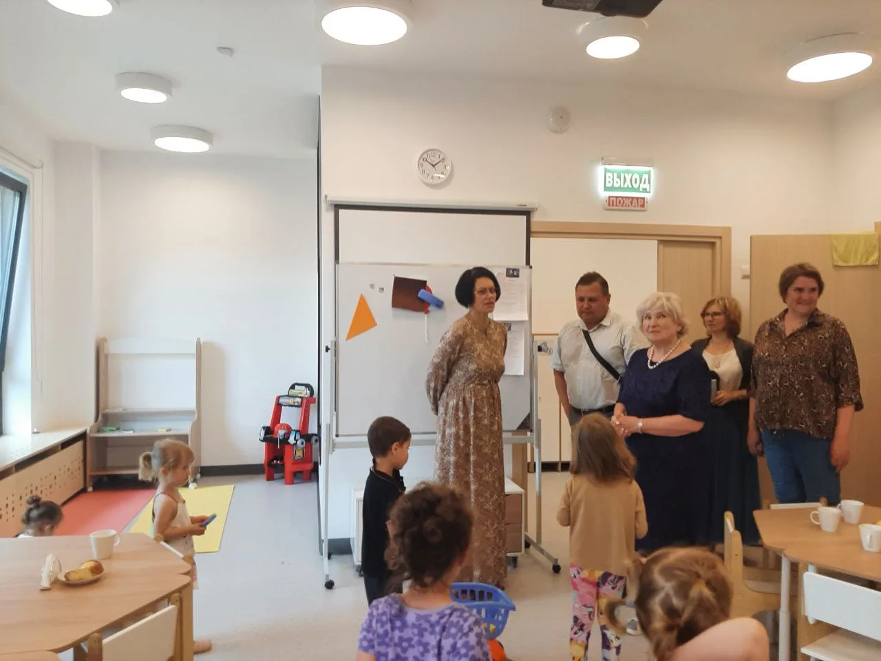 Лидия Антонова обсудила с коллективом нового садика Люберец работу учреждения