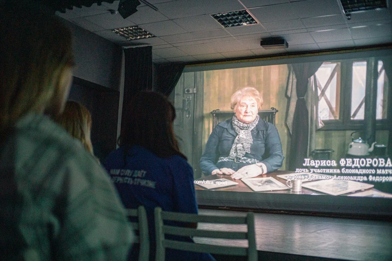 Партийцы из Люберец провели кинопоказ для молодёжи