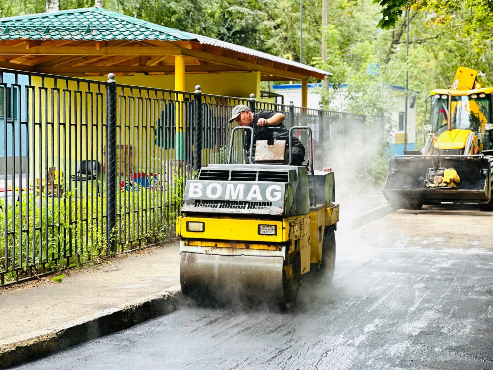 Места подтоплений вблизи образовательных учреждений устранили в поселке Люберец
