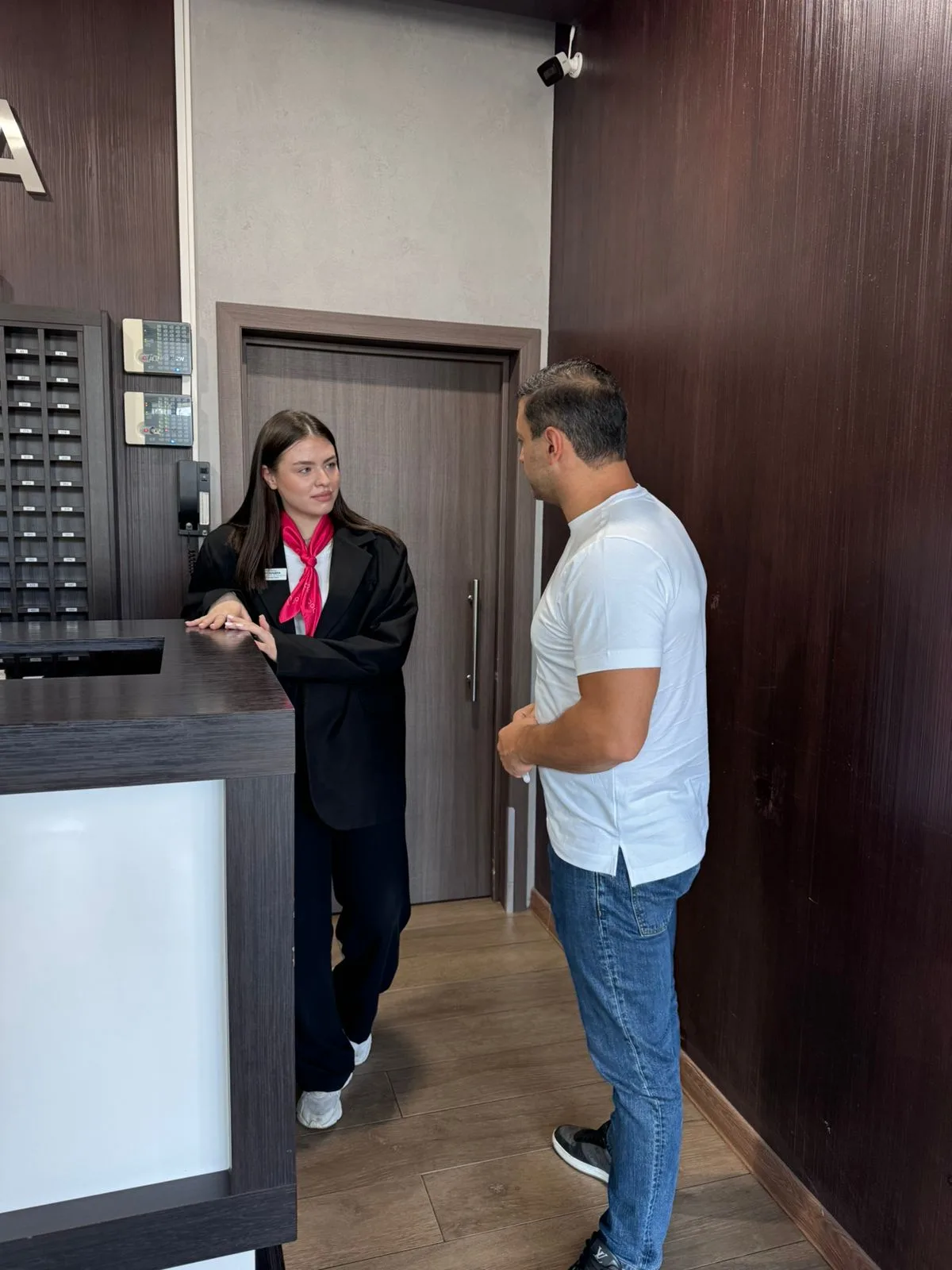 Депутат Люберец провел встречу с представителями фитнес-клуба по вопросам трудоустройства студентов