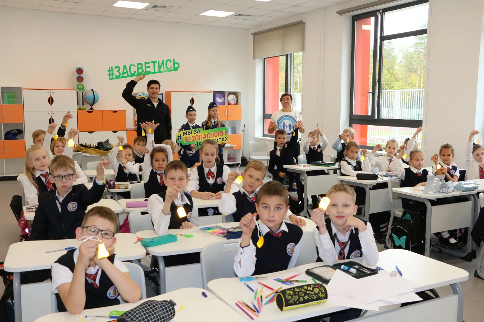 Школьникам Люберец рассказали о важности использования световозвращающих элементов