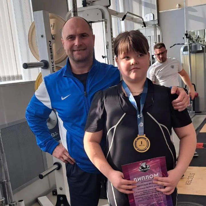 Три медали завоевали спортсмены из Люберец на турнир по тяжелой атлетике