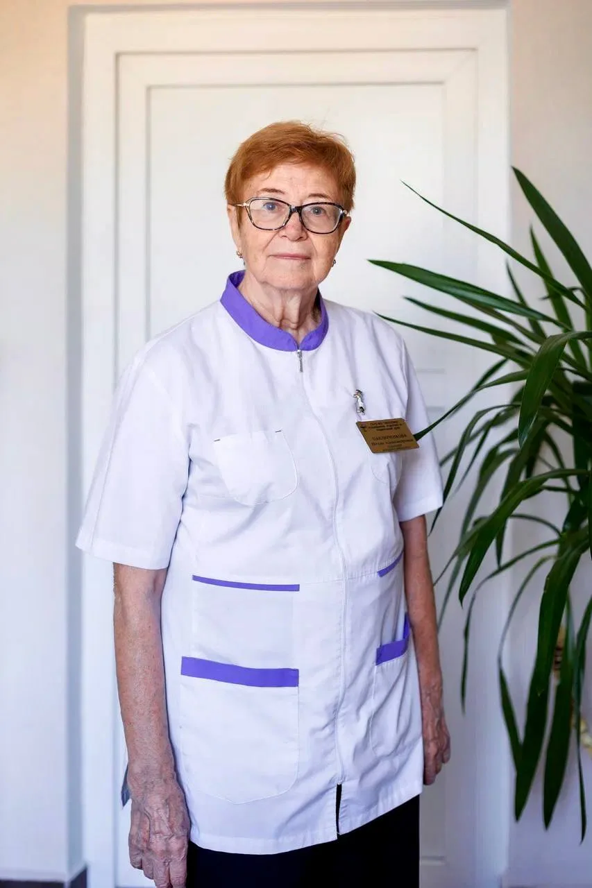 Коллектив МОЦОМД в Люберцах поздравил с 80-летием психолога роддома