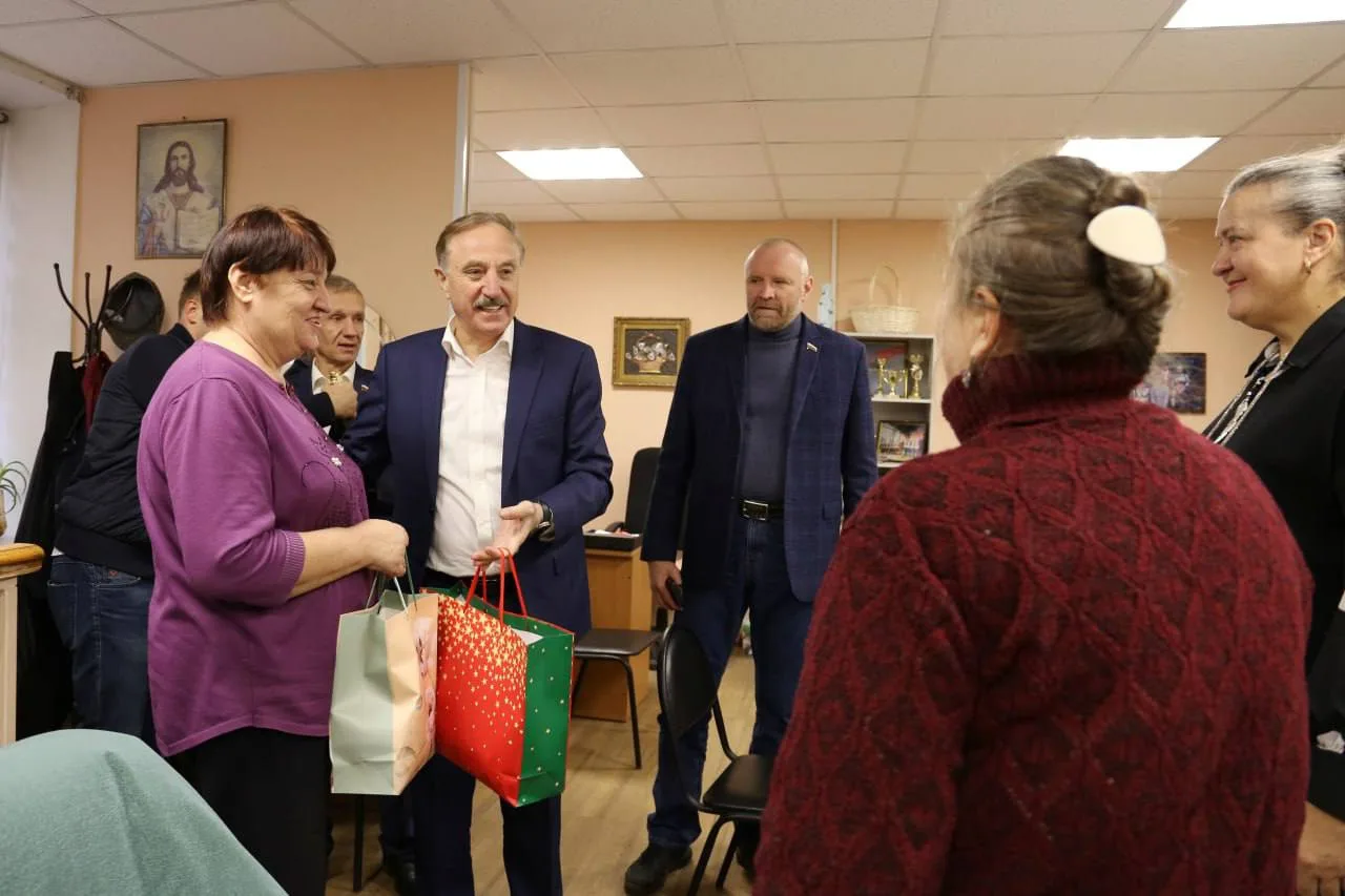 Владимир Ружицкий проверил качество выполненного ремонта в помещении Всероссийского общества инвалидов