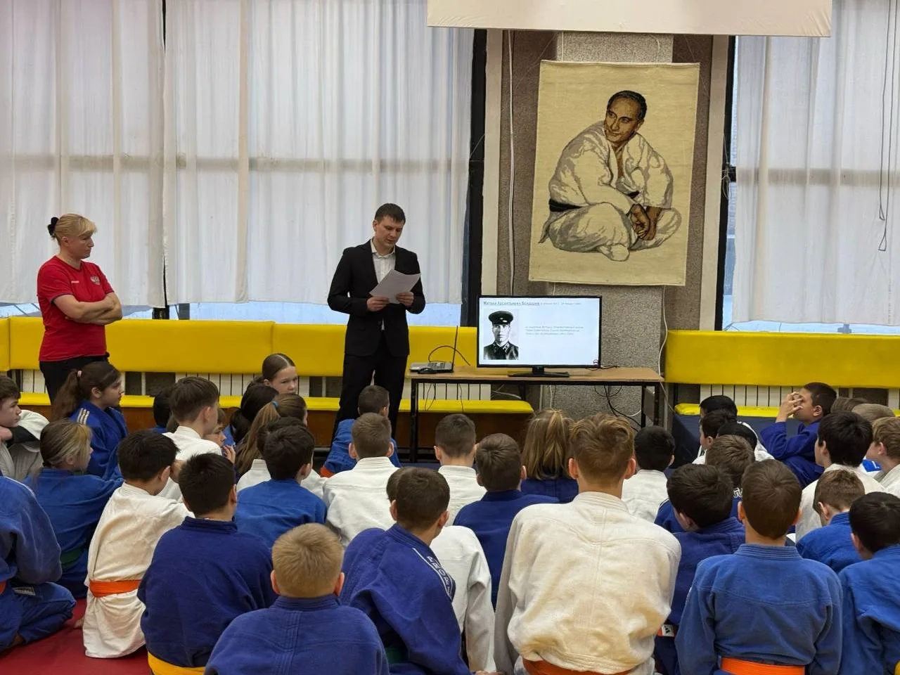 Урок мужества, посвящённый Героям СССР и РФ, прошёл для воспитанников СШОР «Союз» Люберец