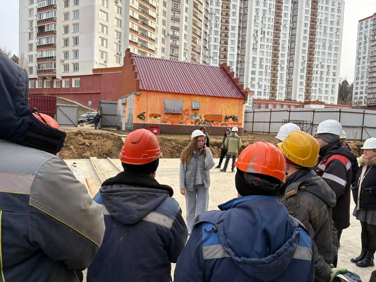 Анастасия Снегурова отчиталась перед жителями Дзержинского