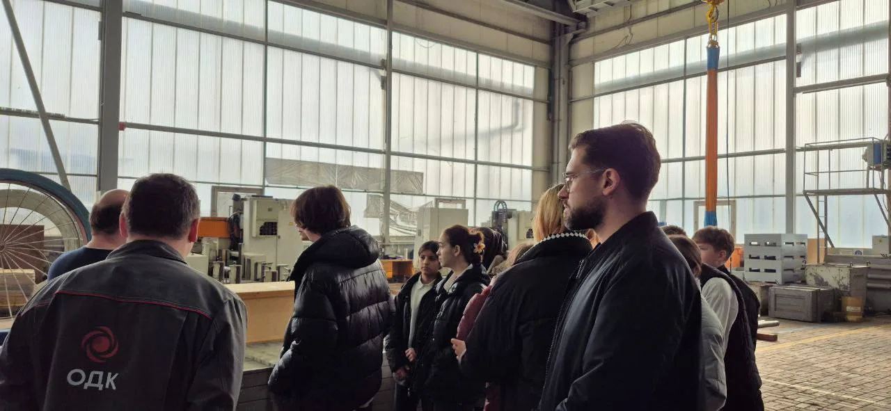 Люберецкие школьники посетили предприятие «Горизонт» в Дзержинском