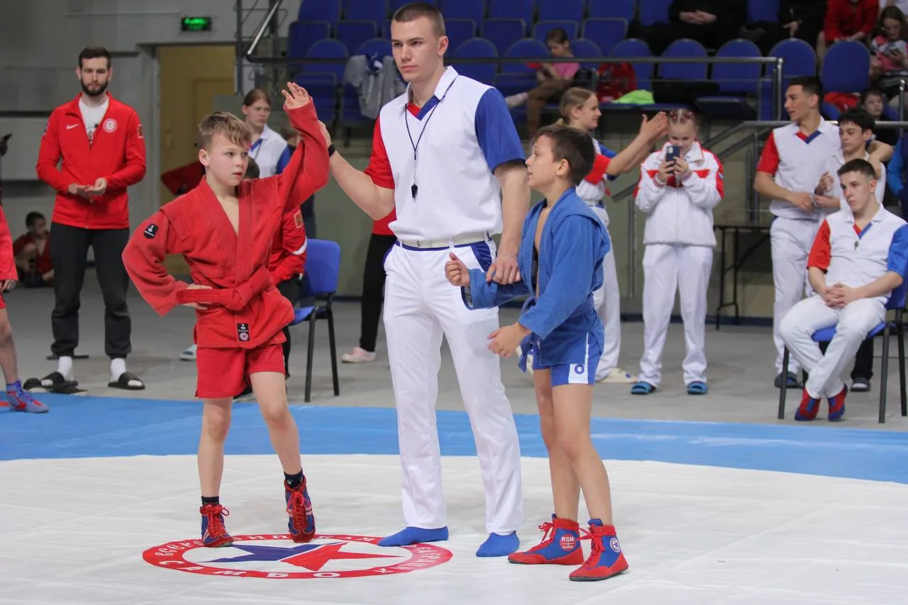 Семь медалей завоевали люберецкие спортсмены на межмуниципальных соревнованиях МО по самбо