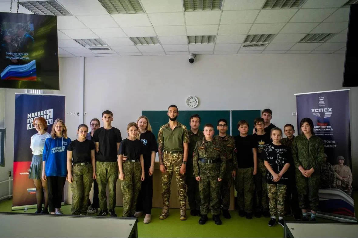 «Урок мужества» для школьников Люберец провёл участник СВО