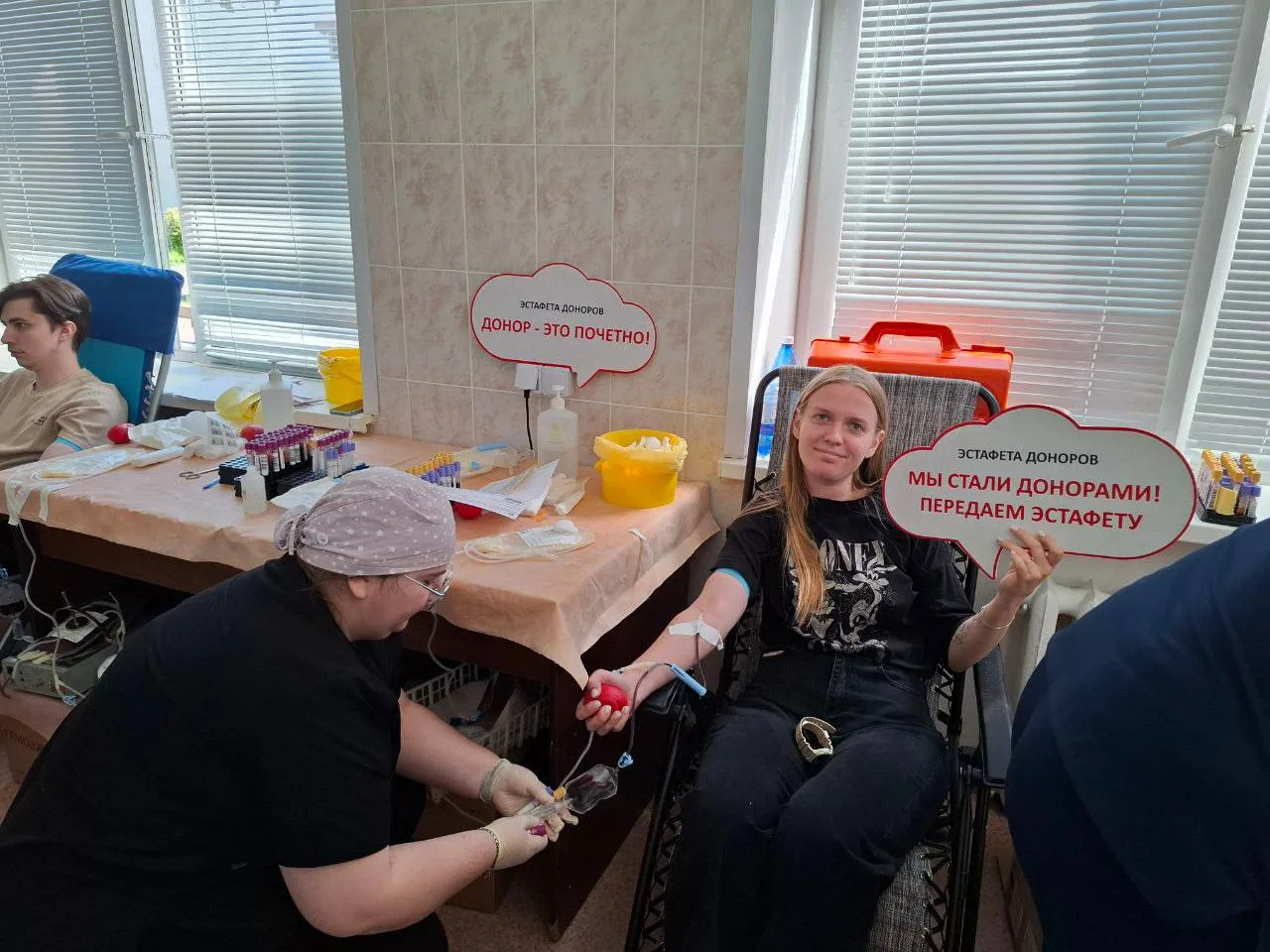 Более 20 литров донорской крови сдали сотрудники предприятия в Люберцах