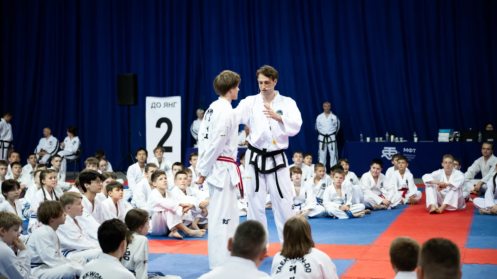 Победитель мирового первенства по тхэквондо провёл в Люберцах семинар по технике спортивного боя