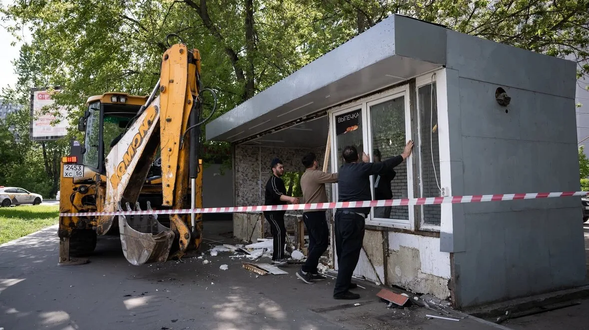 Более 180 несанкционированных торговых объектов планируется демонтировать до конца 2025 года