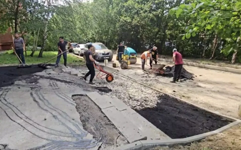 Работы по комплексному благоустройству дворов в Люберцах завершены на 23 объектах