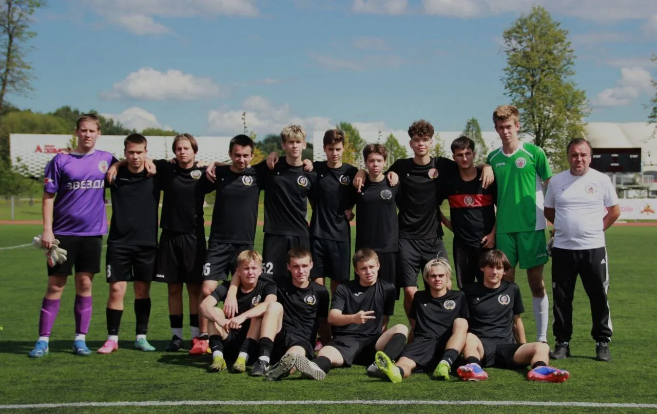 Серебро «Кубка Победы – 2025» завоевали футболисты Люберец