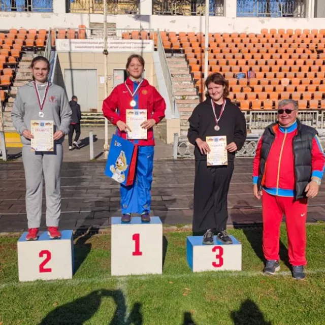 Спортсмены Люберец завоевали три медали на соревнованиях по легкоатлетическим метаниям