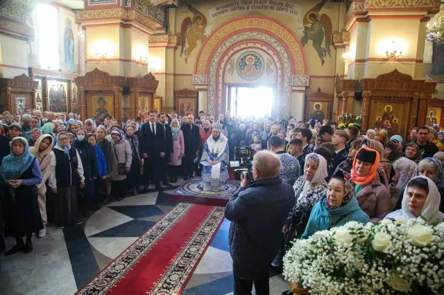 Владимир Волков принял участие в праздничном богослужении в Преображенском соборе Люберец