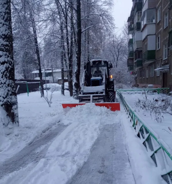 В Люберцах за неделю вывезли около 520 кубометров снега с дворов