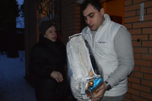 Партийцы помогут пенсионерам Люберец передать лекарства в военный госпиталь