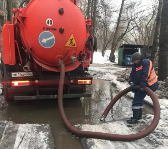 В Люберцах для устранения подтоплений во дворах сформировали 4 бригады