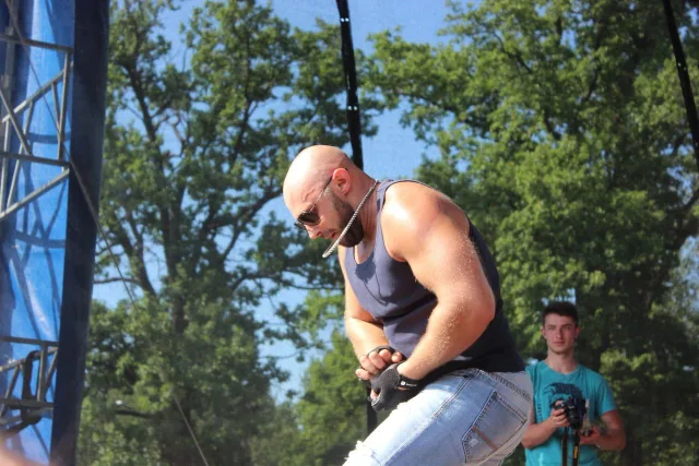 Богатыри из Люберец выступят с силовыми номерами перед военнослужащими в зоне СВО