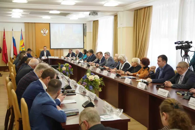 Владимир Волков провел оперативное совещание в Люберцах