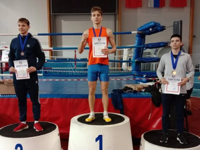 Семь медалей завоевали спортсмены Люберец в соревнованиях по лёгкой атлетике